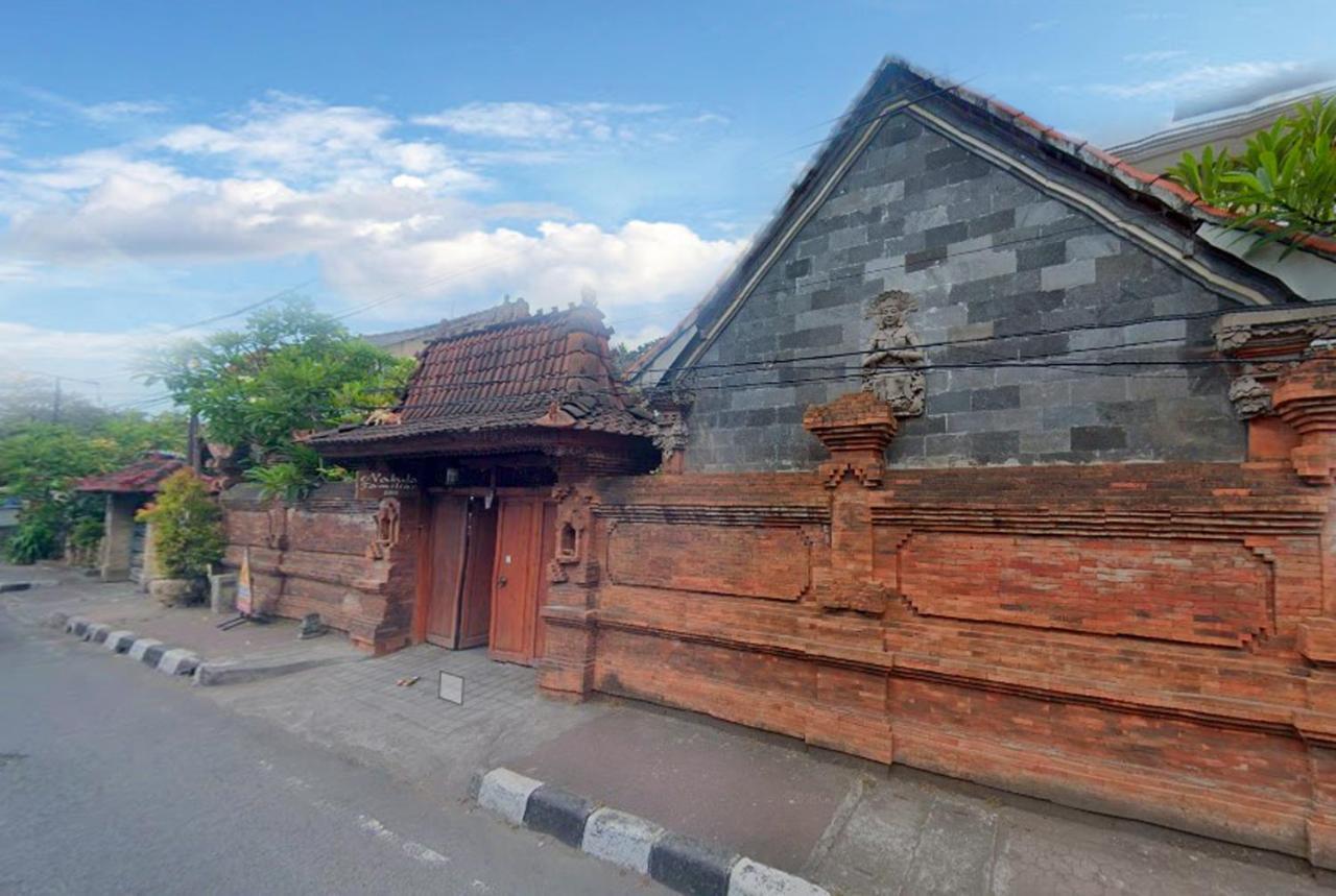 Nakula Familiar Inn Denpasar Exterior foto