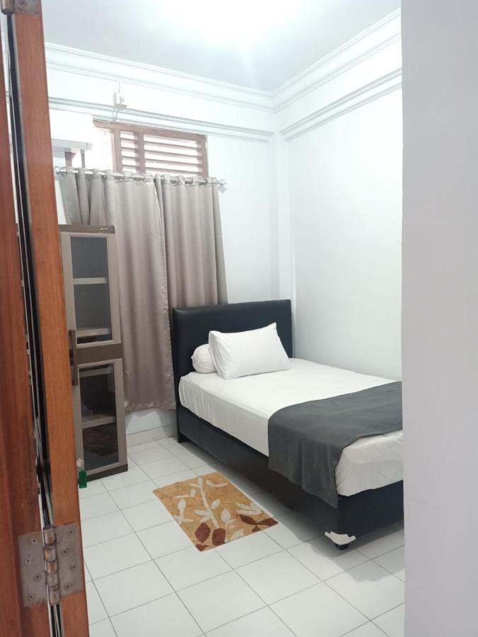 Nakula Familiar Inn Denpasar Exterior foto